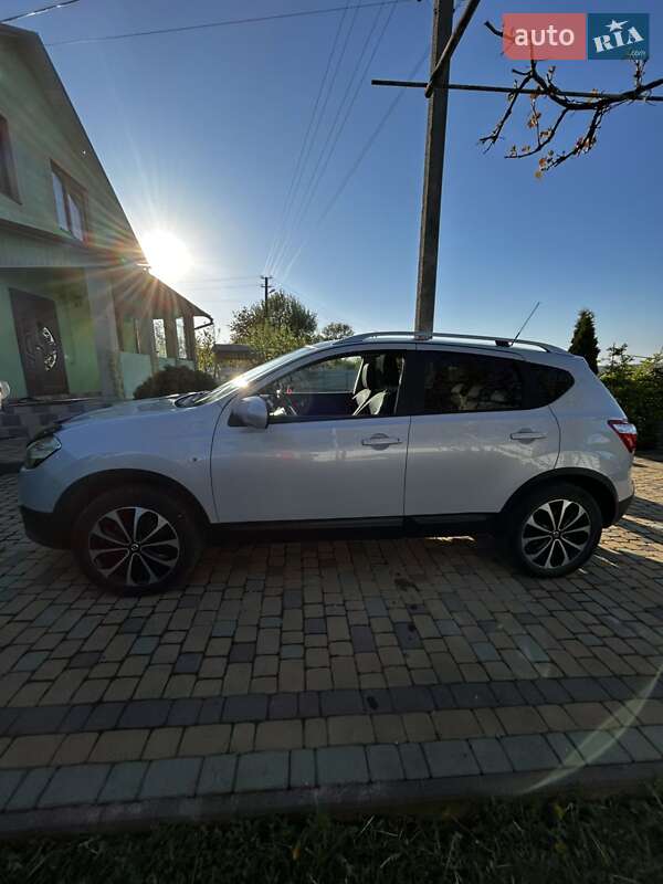 Nissan Qashqai 2011