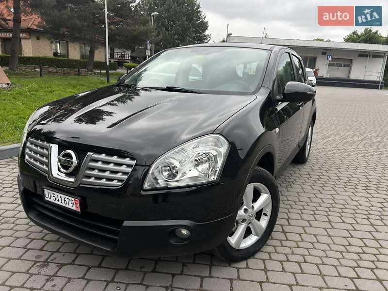 Внедорожник / Кроссовер Nissan Qashqai 2009 в 