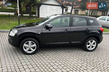 Внедорожник / Кроссовер Nissan Qashqai 2009 в 