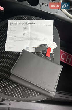 Внедорожник / Кроссовер Nissan Qashqai 2009 в 