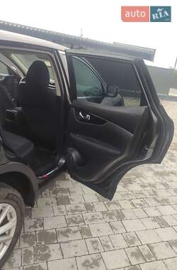 Внедорожник / Кроссовер Nissan Qashqai 2014 в 