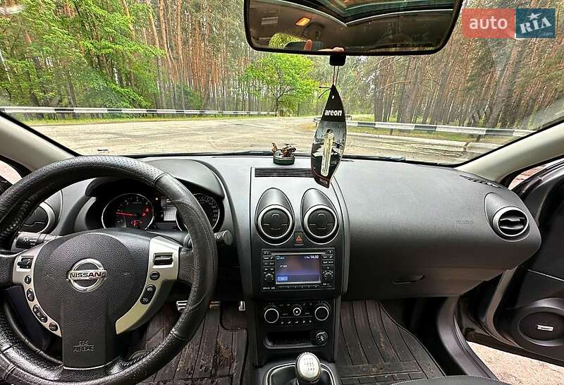 Внедорожник / Кроссовер Nissan Qashqai 2012 в Краснограде фото 5 Внедорожник / Кроссовер Nissan Qashqai 2012 в Краснограде