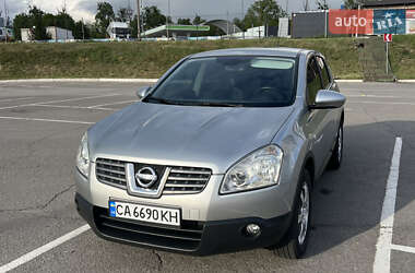 Внедорожник / Кроссовер Nissan Qashqai 2007 в 