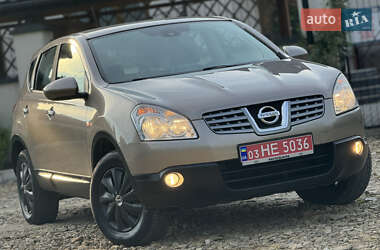 Внедорожник / Кроссовер Nissan Qashqai 2009 в 
