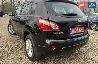 Внедорожник / Кроссовер Nissan Qashqai 2010 в 