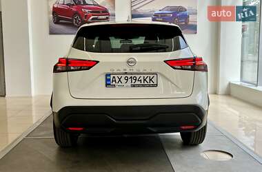 Внедорожник / Кроссовер Nissan Qashqai 2022 в 