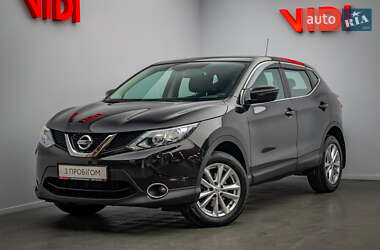 Внедорожник / Кроссовер Nissan Qashqai 2015 в Киеве