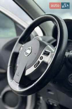Позашляховик / Кросовер Nissan Qashqai 2010 в 