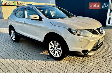 Внедорожник / Кроссовер Nissan Qashqai 2015 в Львове