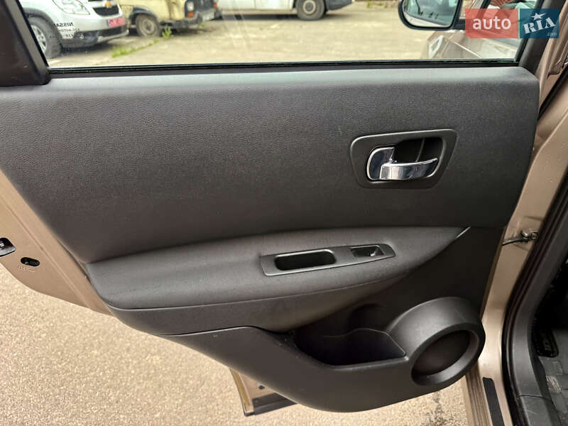 Внедорожник / Кроссовер Nissan Qashqai 2007 в Ровно