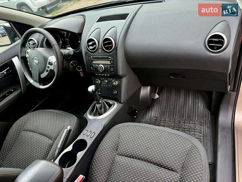 Внедорожник / Кроссовер Nissan Qashqai 2007 в Ровно