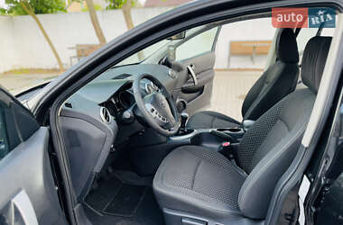 Внедорожник / Кроссовер Nissan Qashqai 2008 в 