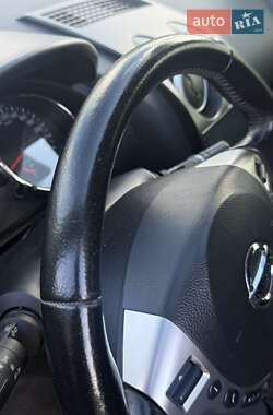 Внедорожник / Кроссовер Nissan Qashqai 2010 в 