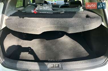 Внедорожник / Кроссовер Nissan Qashqai 2010 в 