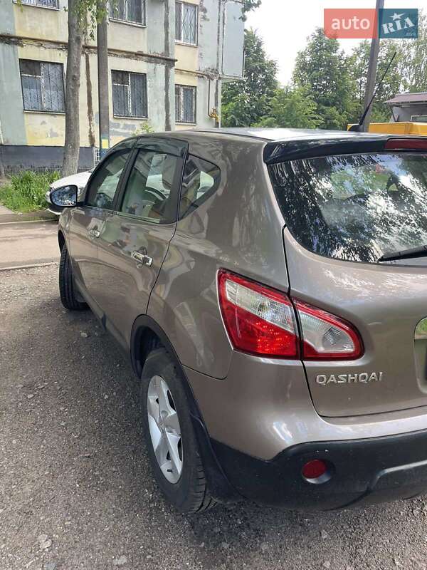 Внедорожник / Кроссовер Nissan Qashqai 2012 в Полтаве