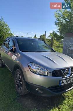 Внедорожник / Кроссовер Nissan Qashqai 2011 в 