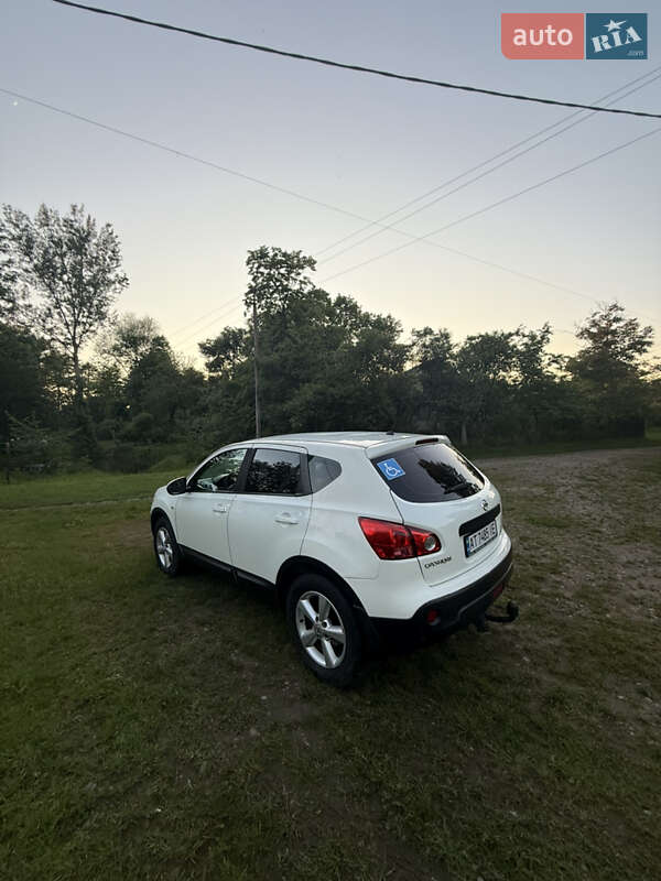 Внедорожник / Кроссовер Nissan Qashqai 2008 в Ивано-Франковске