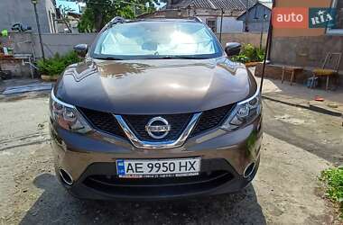 Внедорожник / Кроссовер Nissan Qashqai 2016 в 