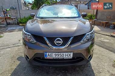 Внедорожник / Кроссовер Nissan Qashqai 2016 в 