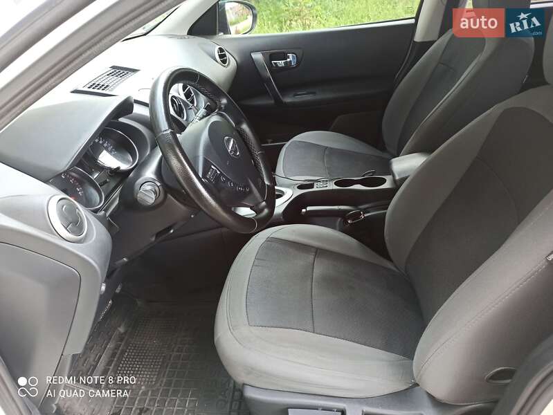 Внедорожник / Кроссовер Nissan Qashqai 2013 в Кривом Роге