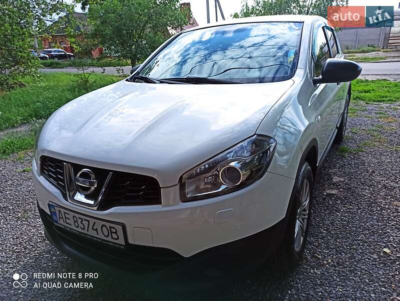 Внедорожник / Кроссовер Nissan Qashqai 2013 в Кривом Роге