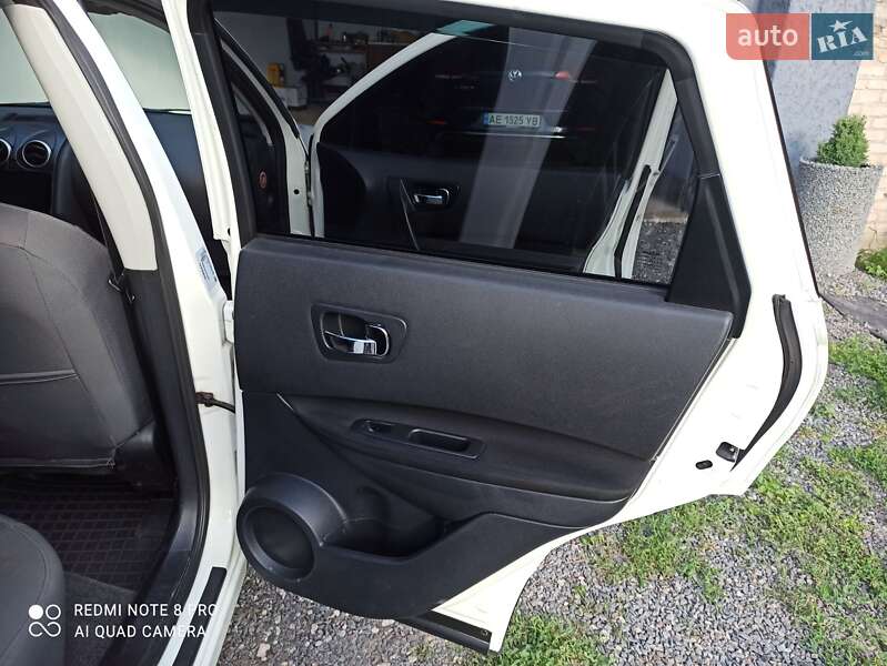 Внедорожник / Кроссовер Nissan Qashqai 2013 в Кривом Роге
