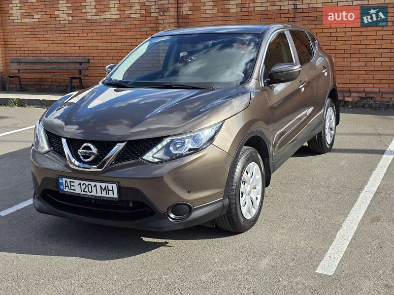 Внедорожник / Кроссовер Nissan Qashqai 2017 в Кривом Роге