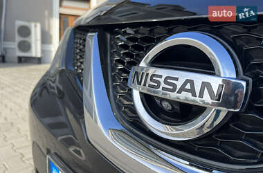 Внедорожник / Кроссовер Nissan Qashqai 2015 в 