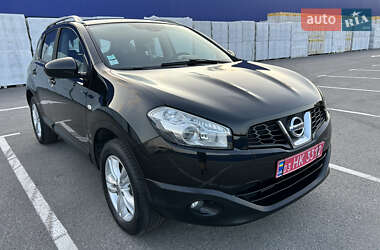 Позашляховик / Кросовер Nissan Qashqai 2013 в 