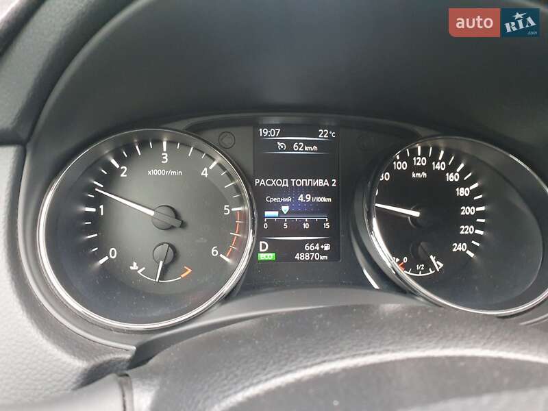 Позашляховик / Кросовер Nissan Qashqai 2014 в Черкасах фото 21 Позашляховик / Кросовер Nissan Qashqai 2014 в Черкасах