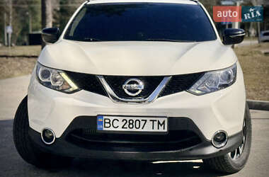 Внедорожник / Кроссовер Nissan Qashqai 2015 в 