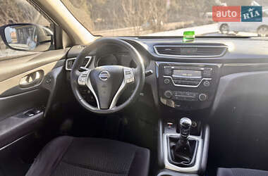 Внедорожник / Кроссовер Nissan Qashqai 2015 в 