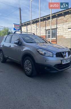 Внедорожник / Кроссовер Nissan Qashqai 2012 в Лубнах
