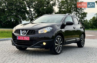 Внедорожник / Кроссовер Nissan Qashqai 2012 в 