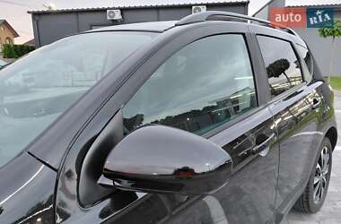 Позашляховик / Кросовер Nissan Qashqai 2013 в 