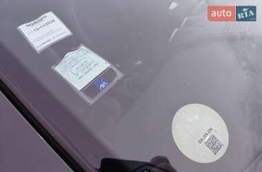 Позашляховик / Кросовер Nissan Qashqai 2013 в 