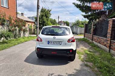 Позашляховик / Кросовер Nissan Qashqai 2011 в 