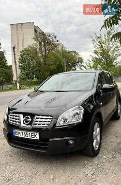 Внедорожник / Кроссовер Nissan Qashqai 2010 в Ромнах