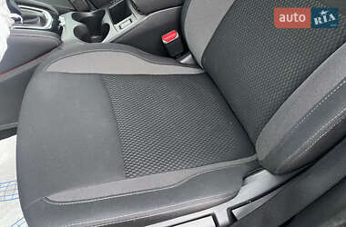 Позашляховик / Кросовер Nissan Qashqai 2019 в 