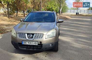 Внедорожник / Кроссовер Nissan Qashqai 2009 в 