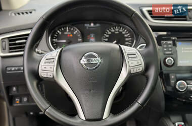 Позашляховик / Кросовер Nissan Qashqai 2014 в 
