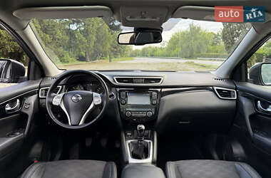 Позашляховик / Кросовер Nissan Qashqai 2014 в 