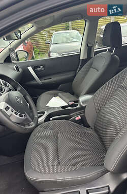 Внедорожник / Кроссовер Nissan Qashqai 2008 в 