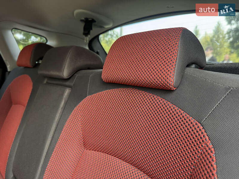 Внедорожник / Кроссовер Nissan Qashqai 2007 в Ровно