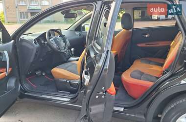 Позашляховик / Кросовер Nissan Qashqai 2009 в 