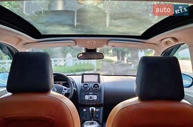 Позашляховик / Кросовер Nissan Qashqai 2009 в 