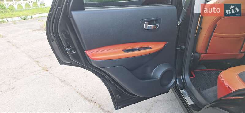 Внедорожник / Кроссовер Nissan Qashqai 2009 в Новоархангельске