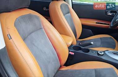 Позашляховик / Кросовер Nissan Qashqai 2009 в 