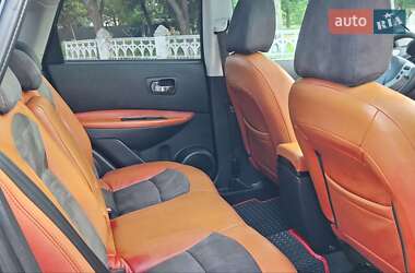 Позашляховик / Кросовер Nissan Qashqai 2009 в 