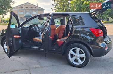 Позашляховик / Кросовер Nissan Qashqai 2009 в 